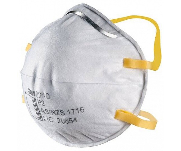3M Particulate Respirator N95 P2 Mask 8210 BOX of 20 Disposable Respirator Masks