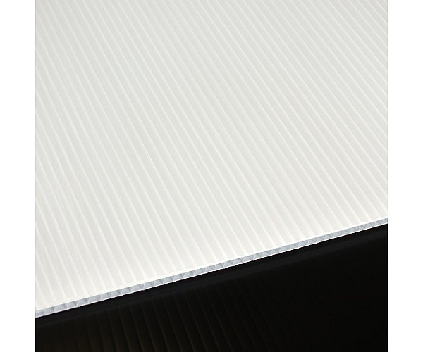 Corriboard White Corrugated Plastic Sheets 2400 x 1200 x 8mm x 2000 GSM Heavy Duty Floor Protection